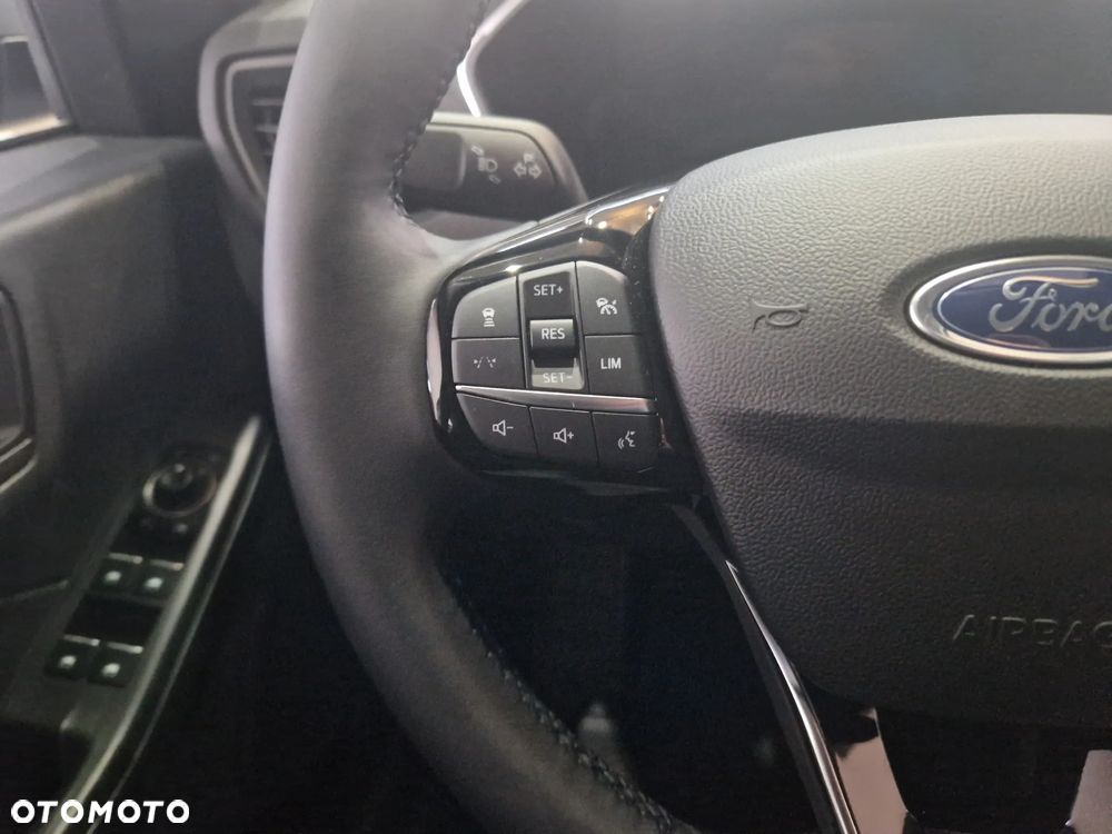 Ford Kuga 2.5 FHEV FWD Titanium eCVT - 17
