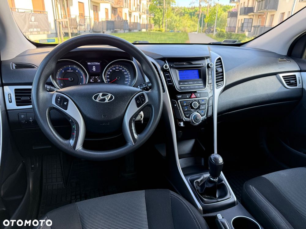 Hyundai i30 1.6 CRDi Style - 11