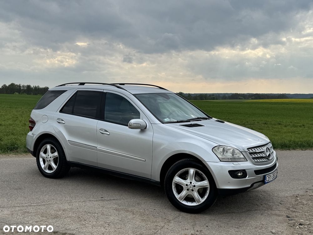 Mercedes-Benz ML - 32