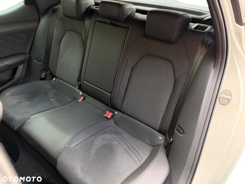 Cupra Leon 1.5 eTSI mHEV DSG - 21