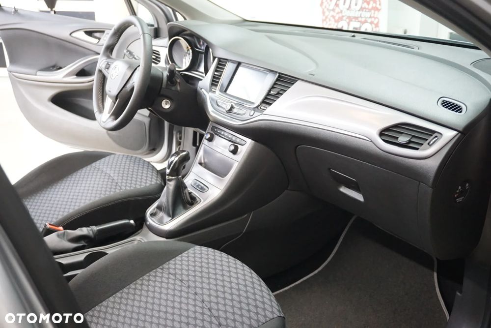 Opel Astra 1.6 CDTI Enjoy - 23