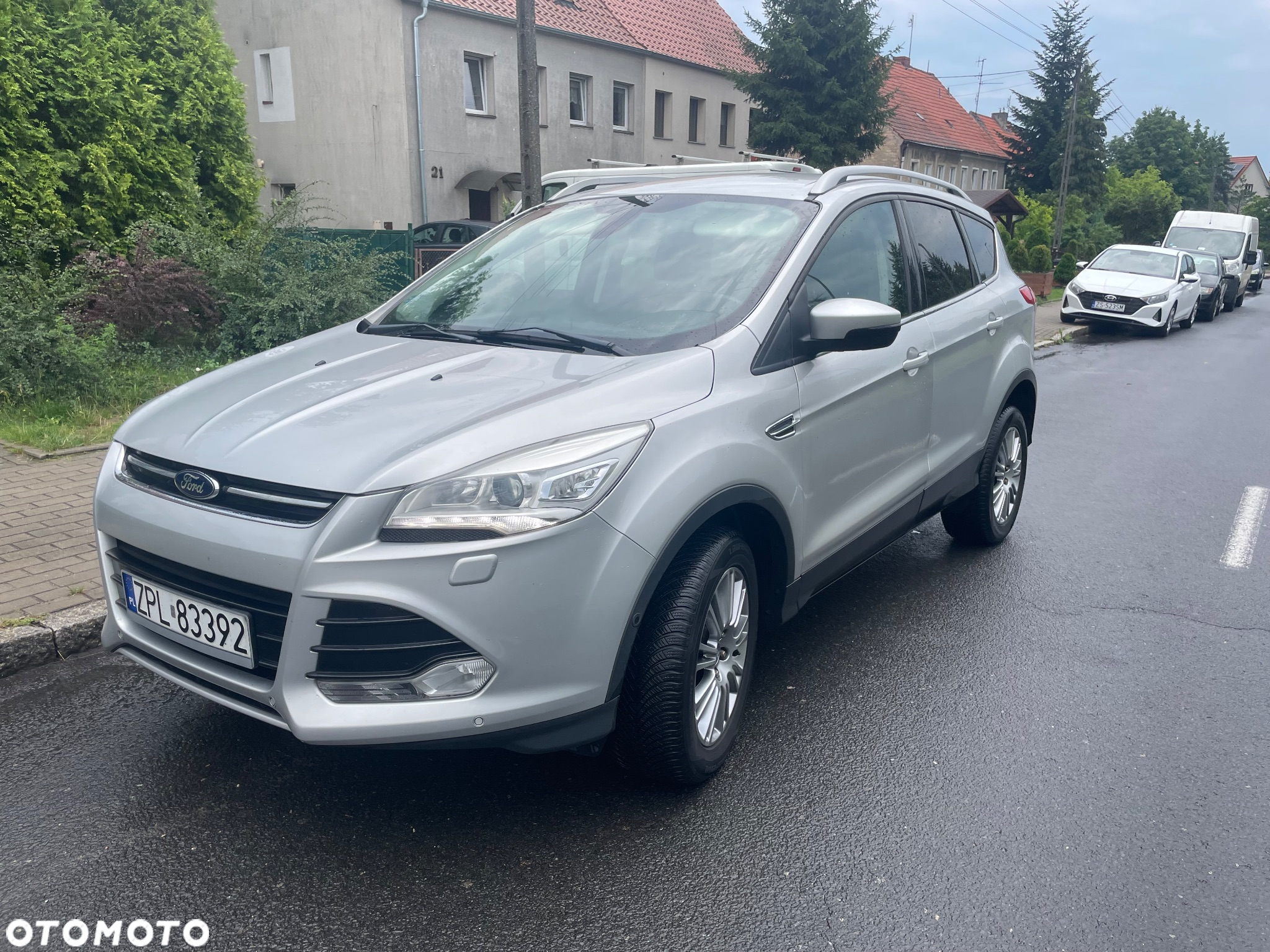 Ford Kuga - 4