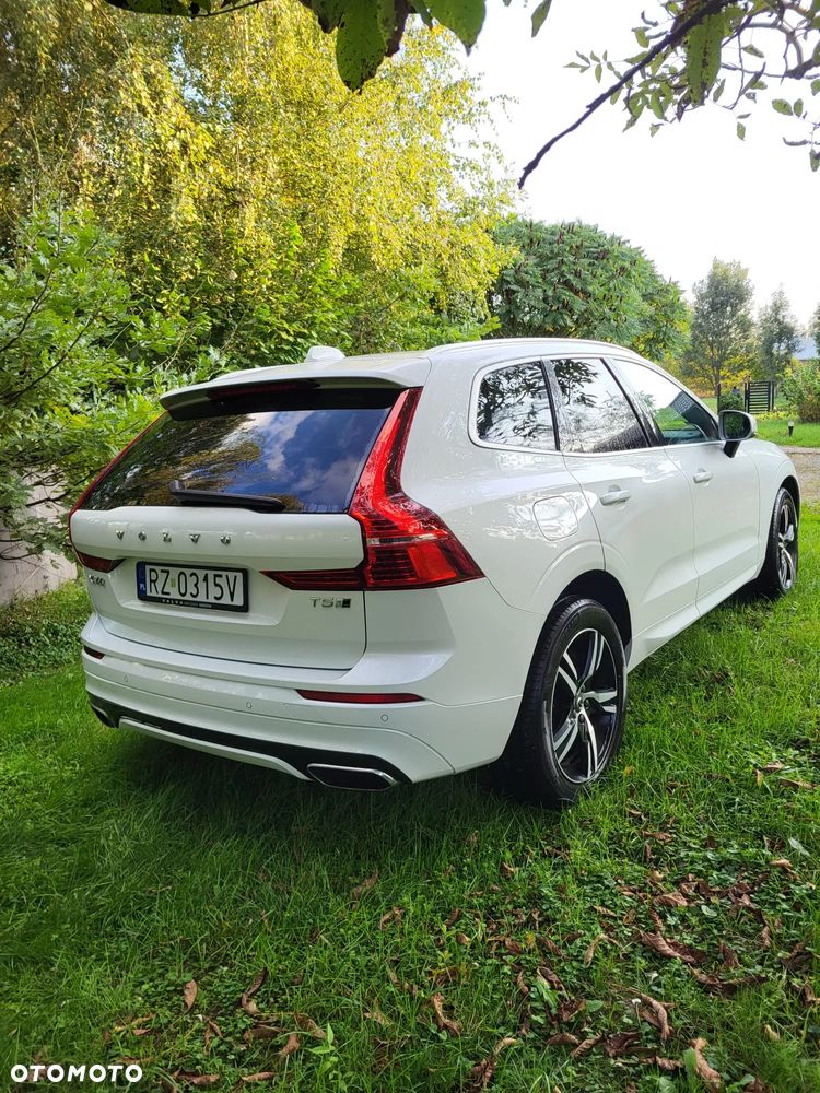 Volvo XC 60 T5 R-Design - 6