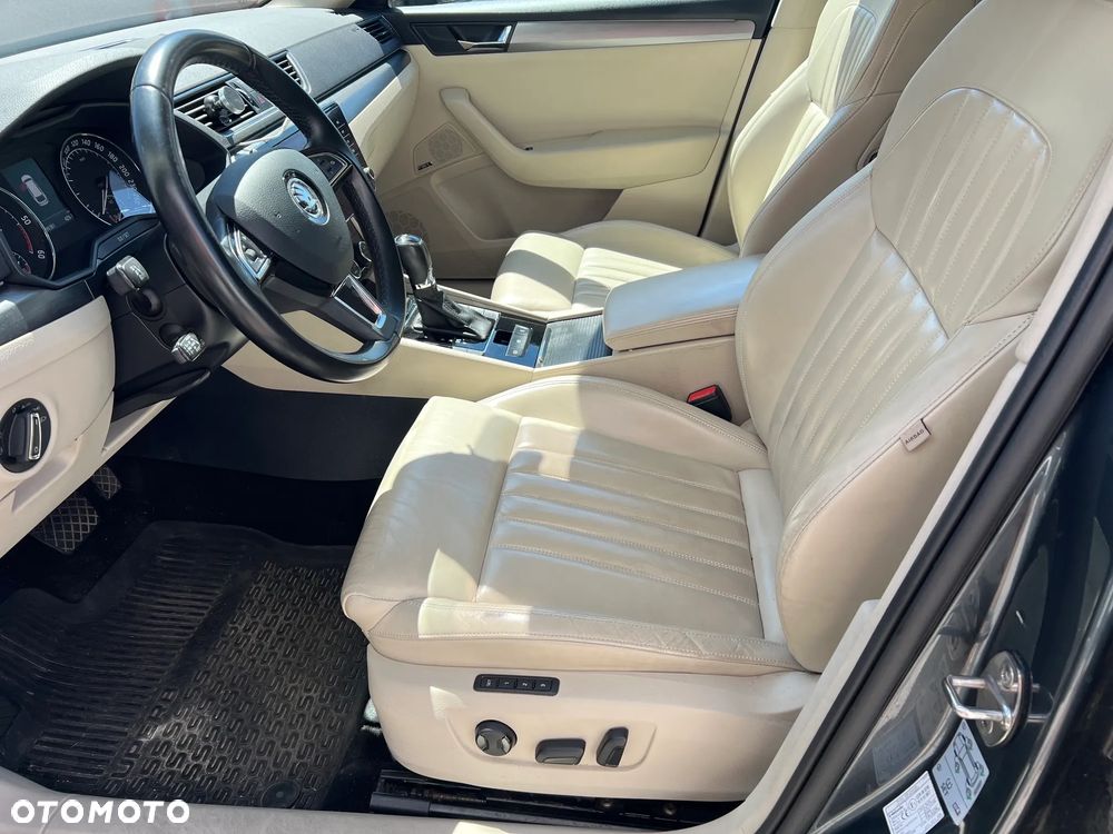 Skoda Superb 2.0 TDI Ambition DSG7 - 6