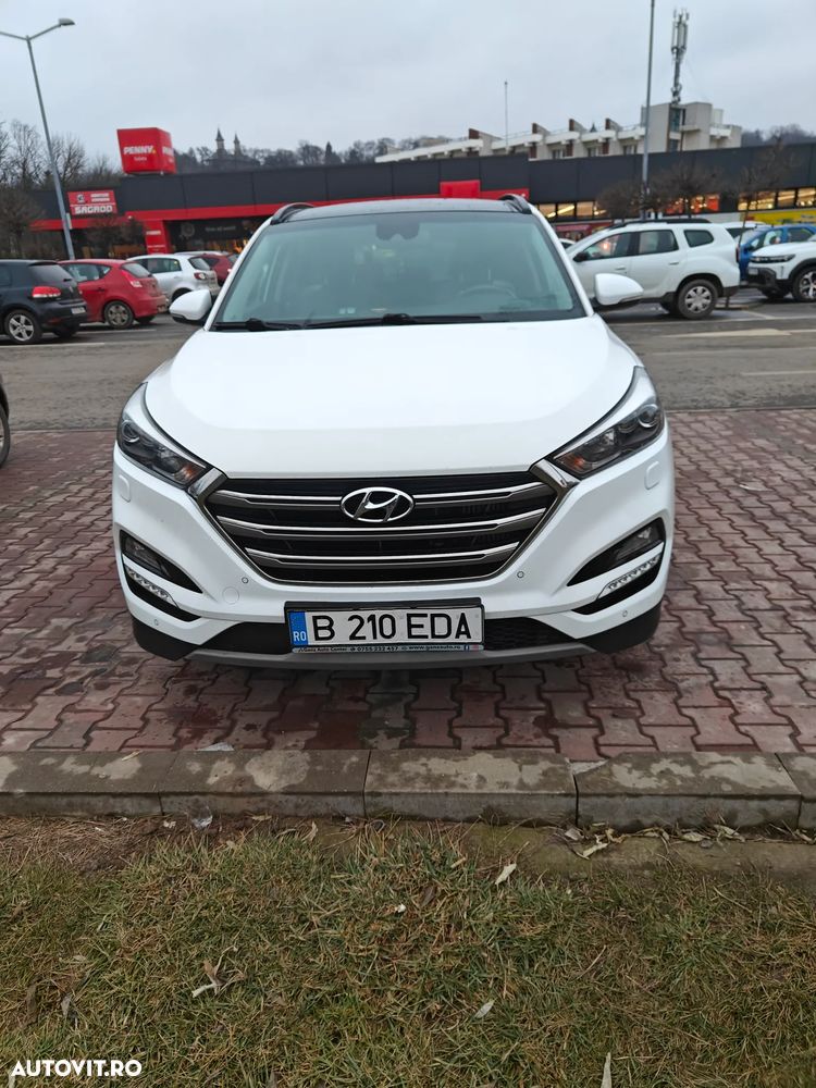 Hyundai Tucson 2.0 CRDI 4WD Automatik Premium - 3