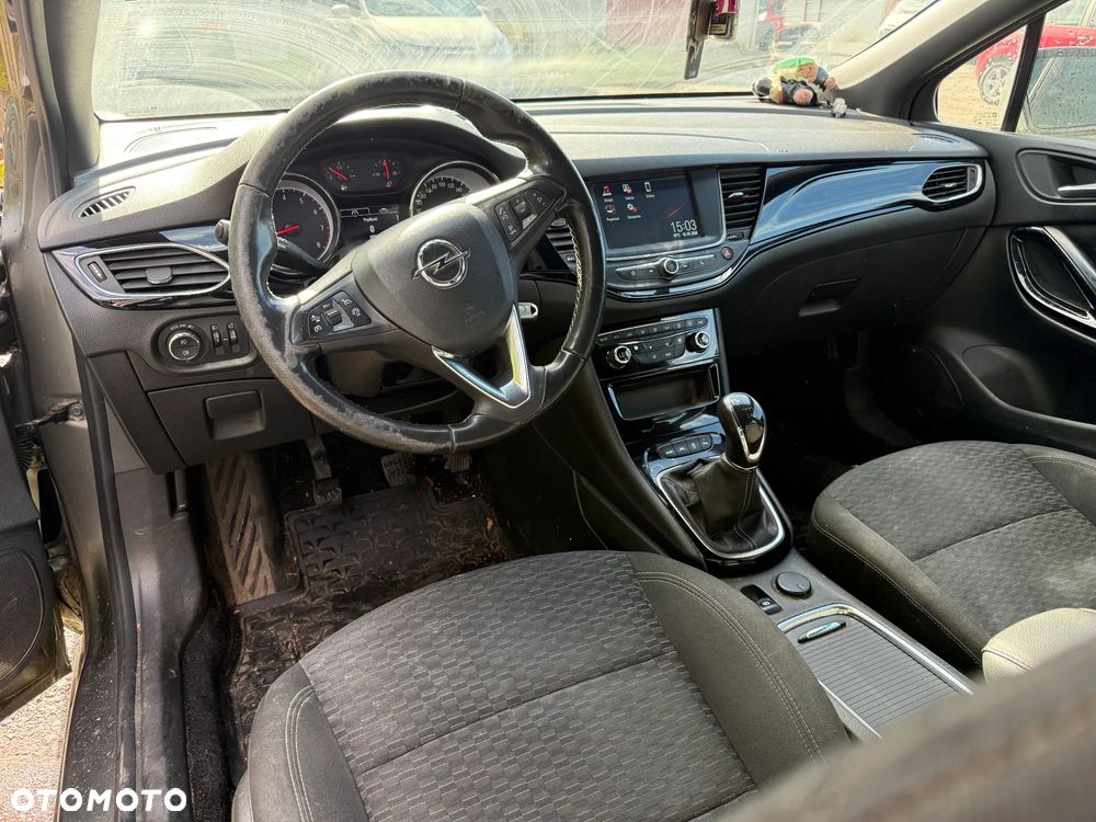 Opel Astra 1.4 Turbo Business - 6
