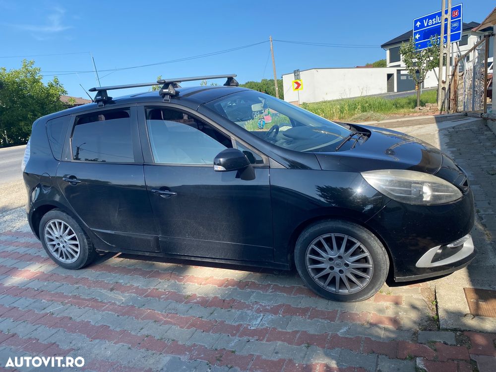 Renault Scenic - 1