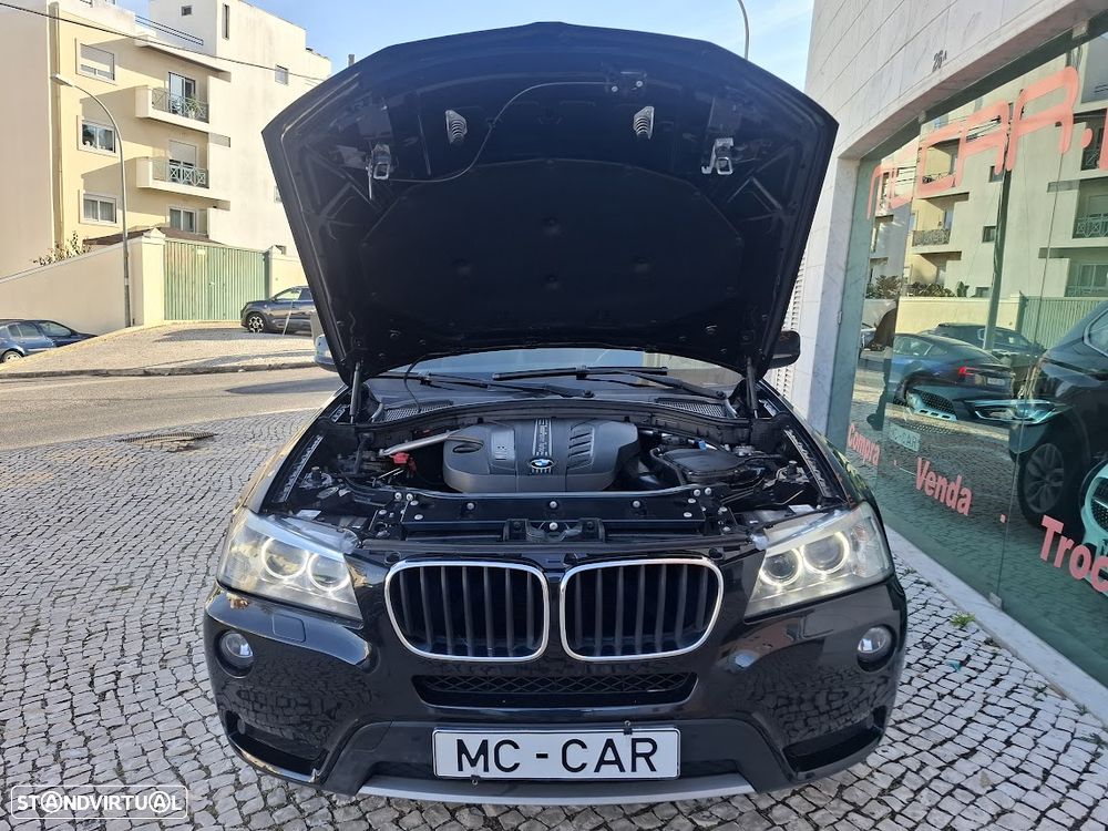 BMW X3 18 d sDrive Auto - 57