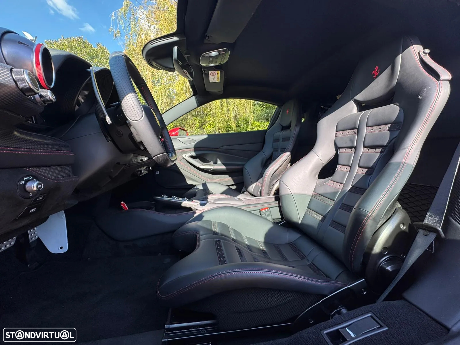 Ferrari F8 Tributo - 30