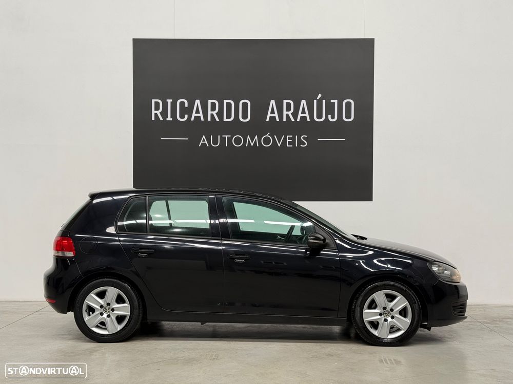 VW Golf 2.0 TDi Confortline - 27