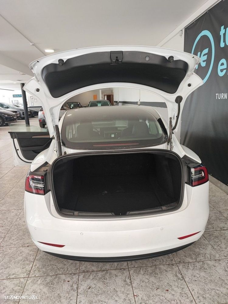 Tesla Model 3 Long-Range Dual Motor AWD - 8