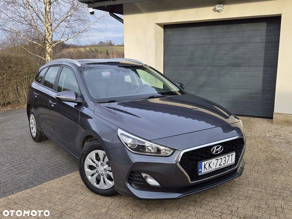 Hyundai i30 1.4 T-GDI Comfort DCT - 2