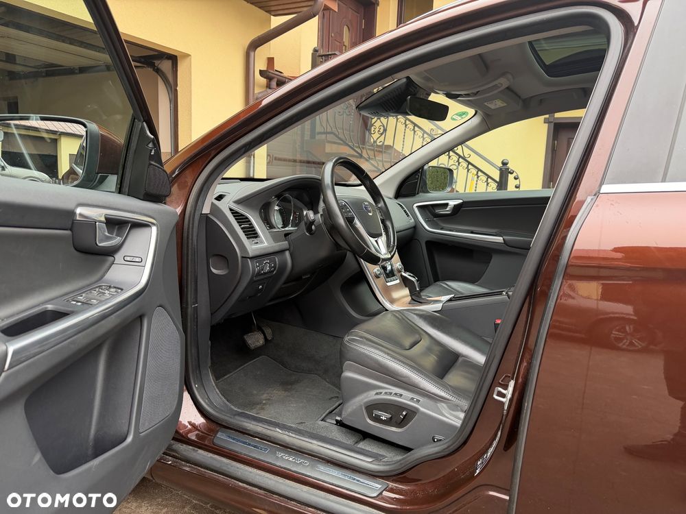 Volvo XC 60 D4 Geartronic Ocean Race - 18