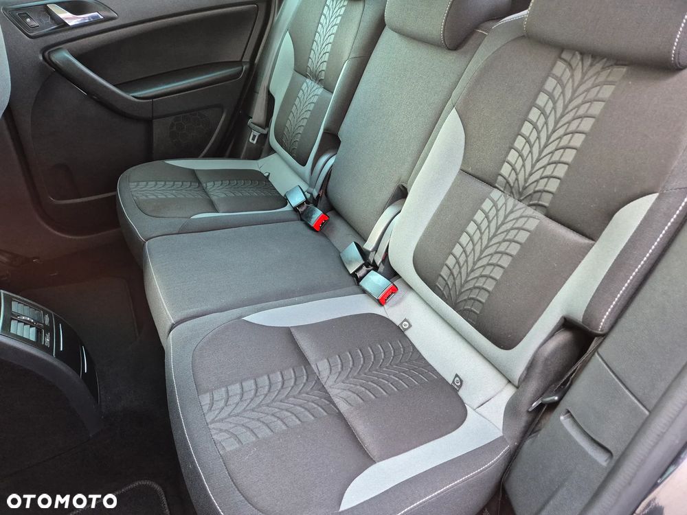 Skoda Yeti 1.2 TSI Adventure - 10