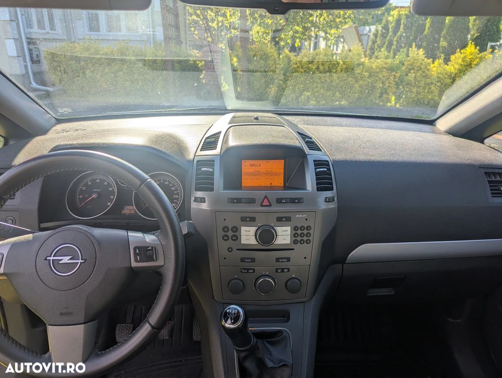 Opel Zafira 1.6i Enjoy - 4