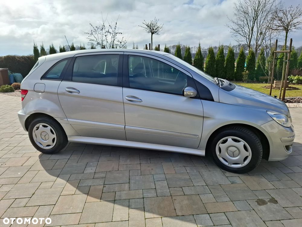 Mercedes-Benz Klasa B 170 Special Edition - 24