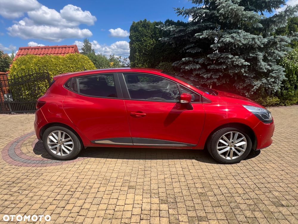Renault Clio - 8