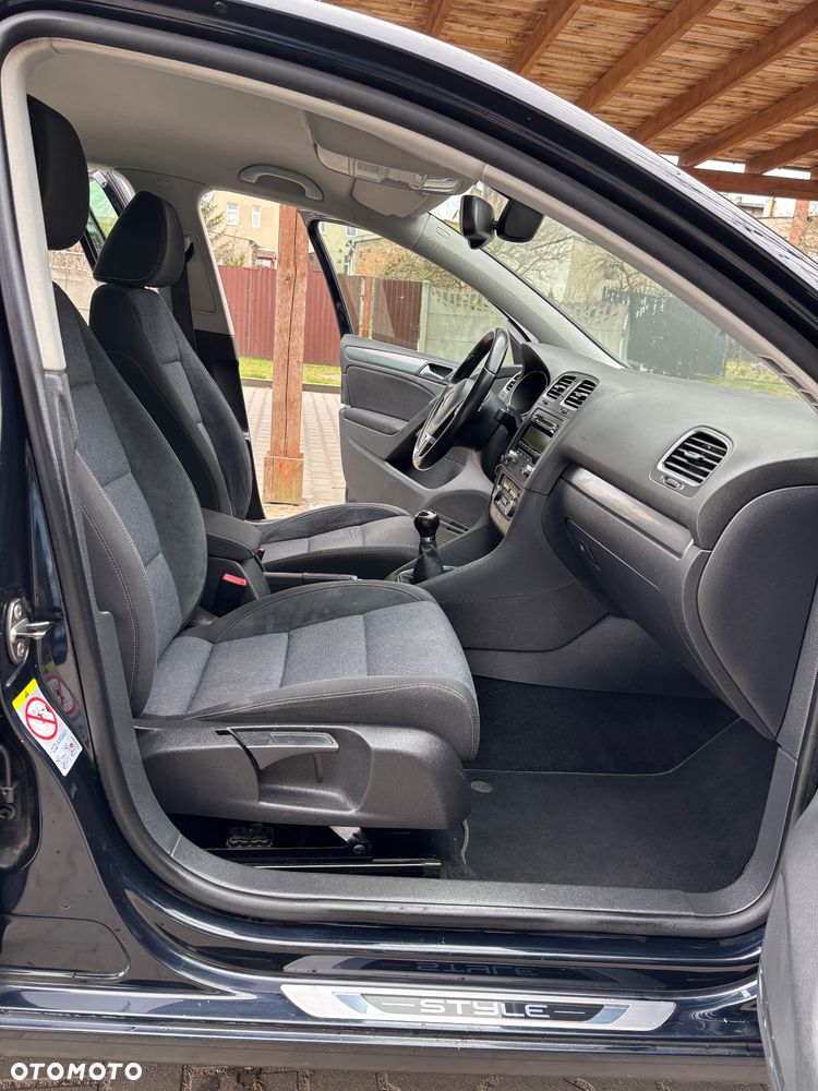 Volkswagen Golf 1.2 TSI Style - 11