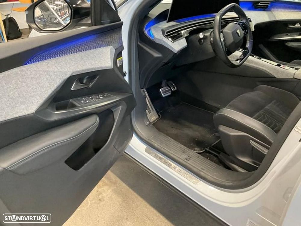 Peugeot E-5008 73 kWh GT - 6