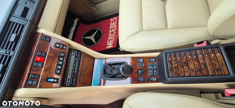 Mercedes-Benz W124 (1984-1993) - 22