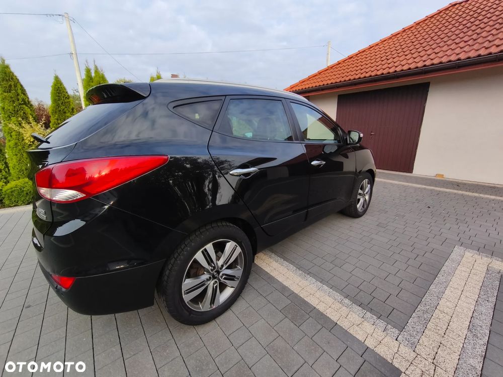 Hyundai ix35 2.0 CRDi 4WD Automatik Premium - 12