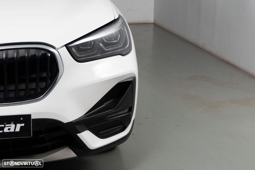 BMW X1 25 e xDrive Corporate Edition - 19