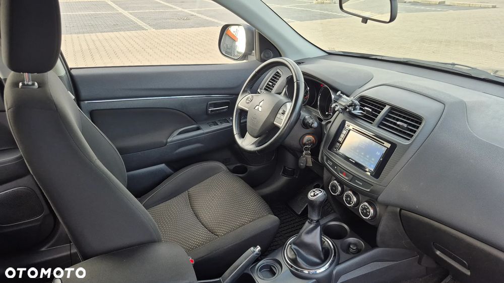 Mitsubishi ASX 1.6 Intense - 10