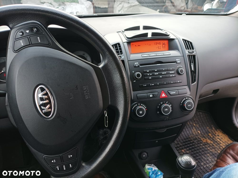 Kia Ceed 1.4 Comfort - 8