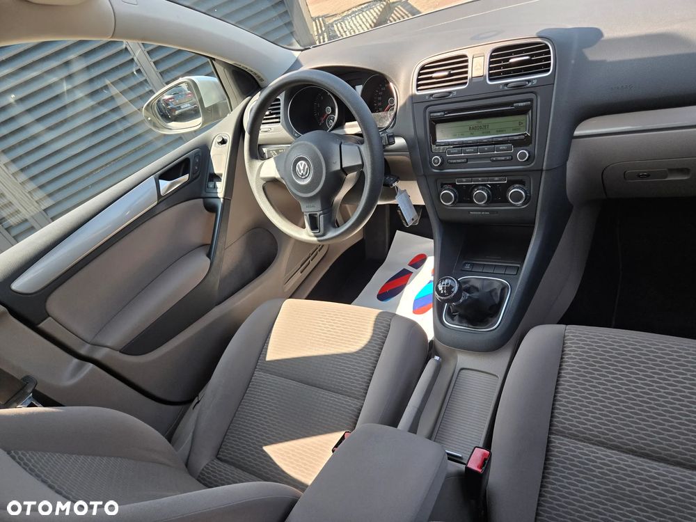 Volkswagen Golf 1.6 United - 21