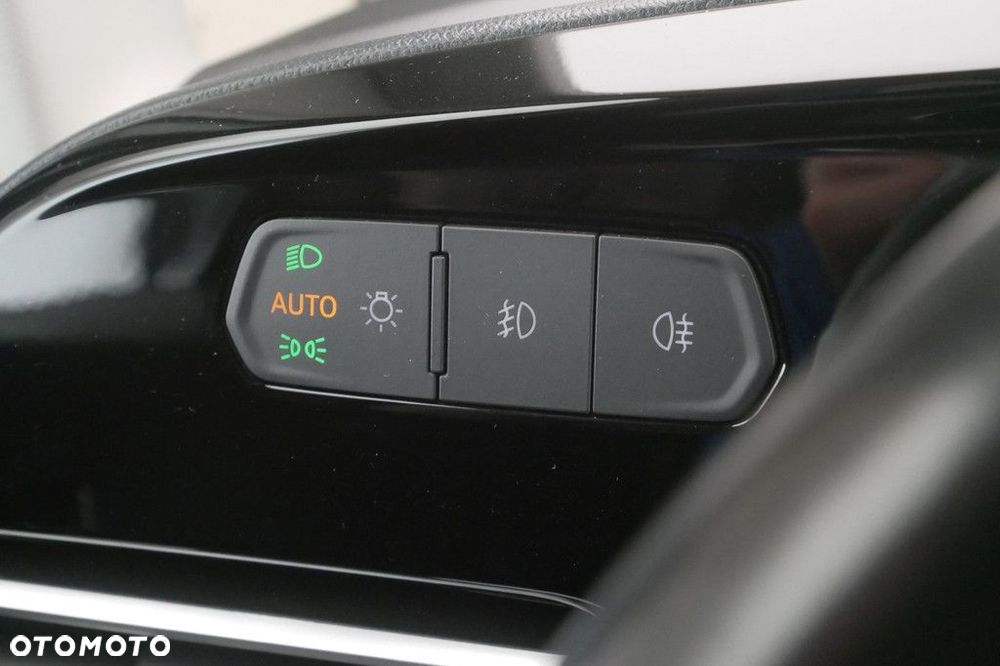 Ford Tourneo Connect - 28