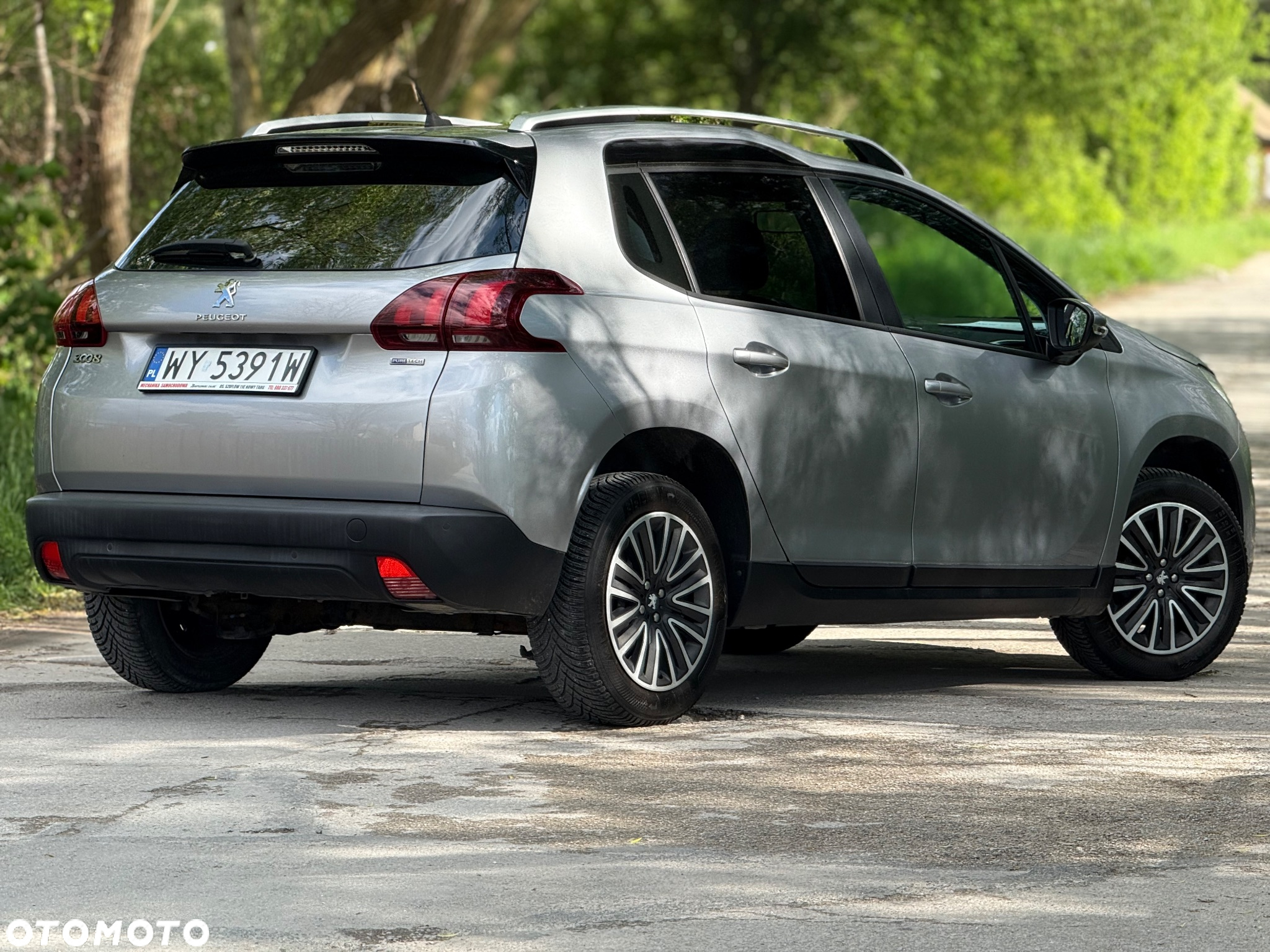 Peugeot 2008 1.2 Pure Tech Active S&S - 5