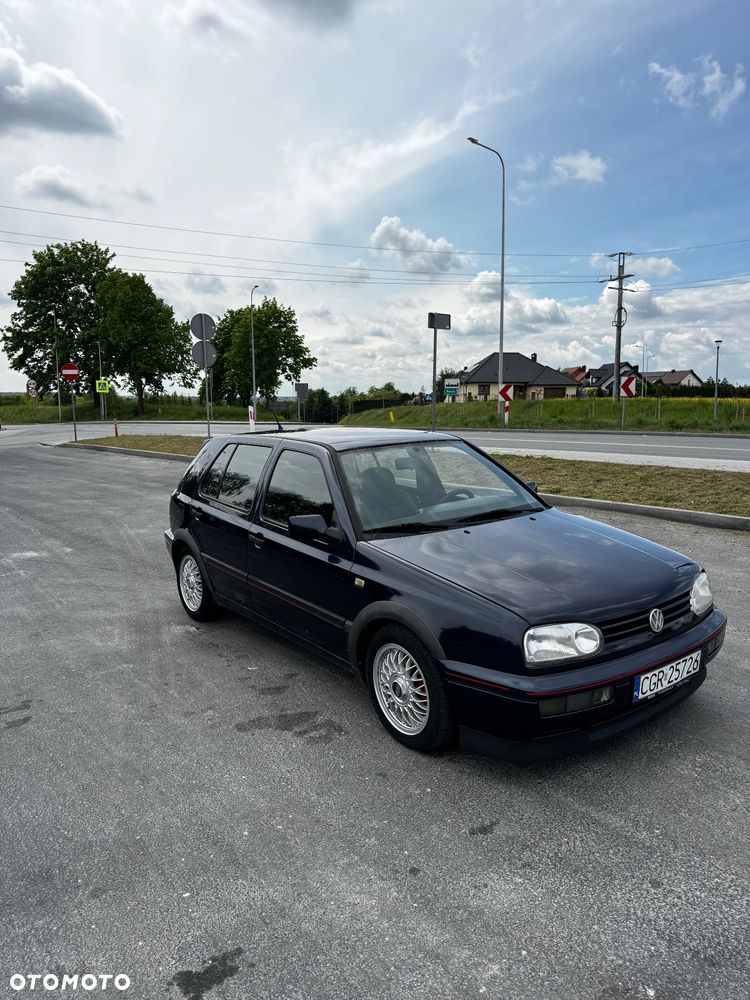 Volkswagen Golf 1.9 GTD TD - 2