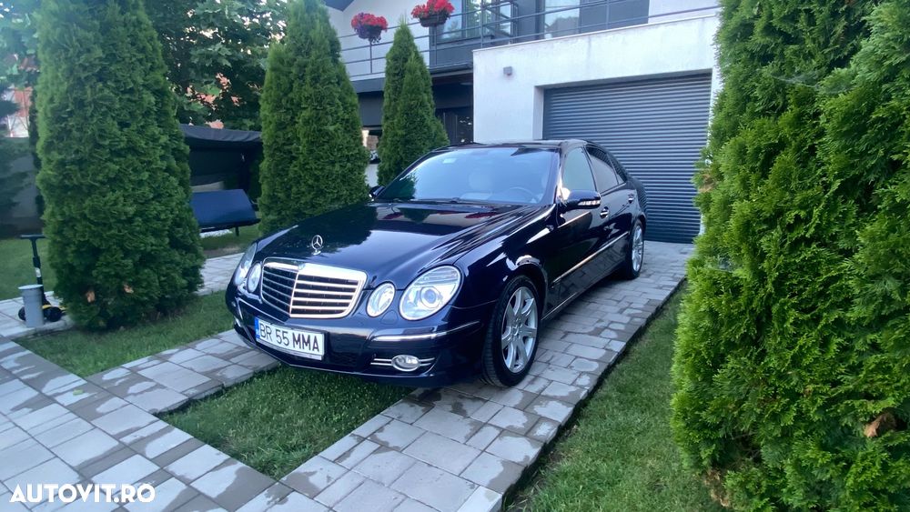 Mercedes-Benz E - 10