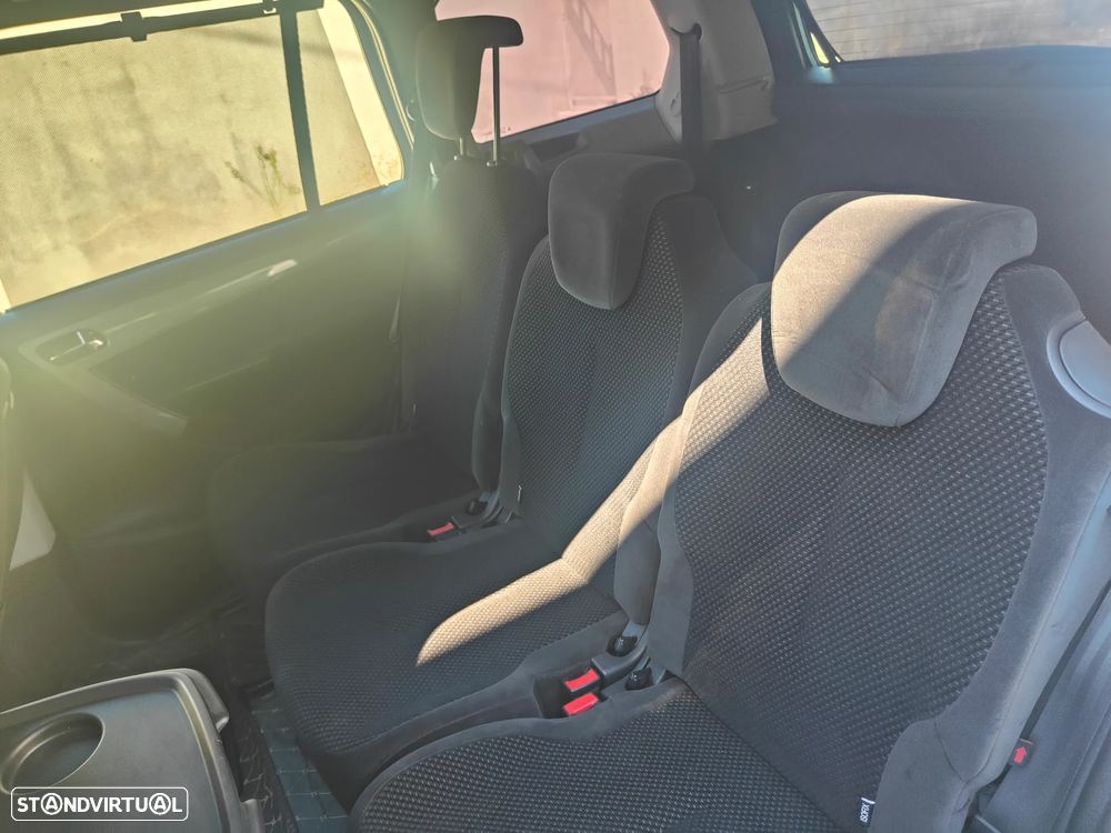 Citroën C4 Grand Picasso 1.6 HDi Exclusive - 18