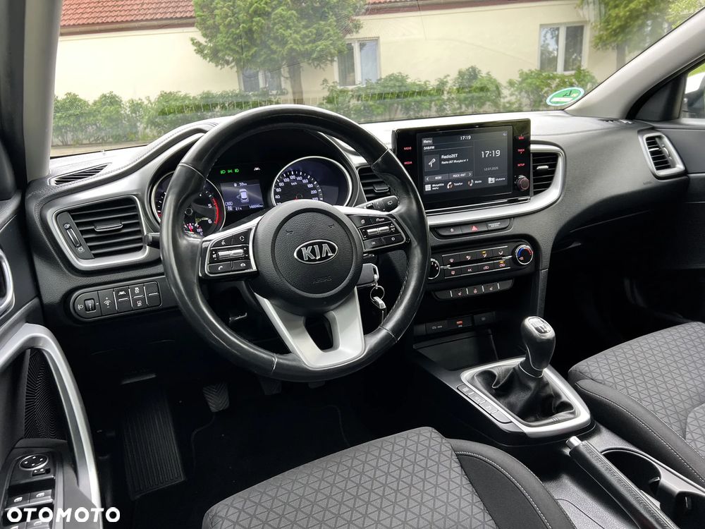 Kia XCeed 1.6 CRDi Eco-Dynamics+ (48V Mild-Hybrid) VISION - 25