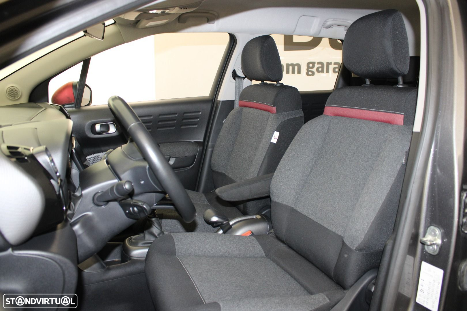 Citroën C3 Aircross 1.2 PureTech C-Series - 24
