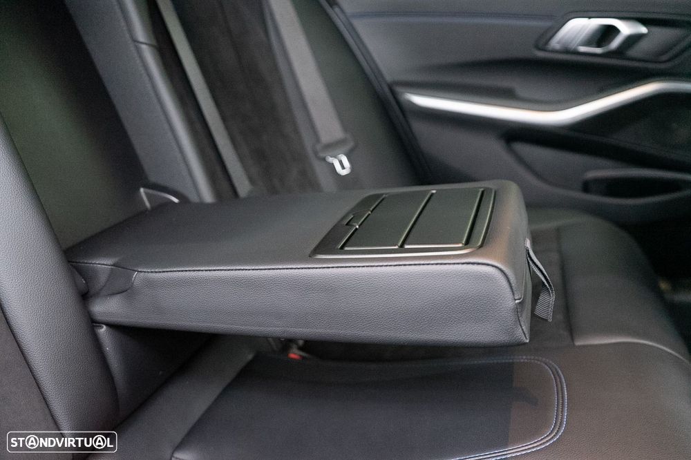 BMW 320 d Pack M Auto - 47