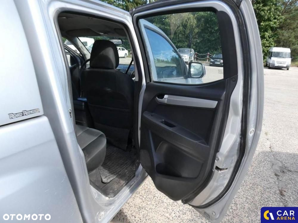 Isuzu D-Max - 38