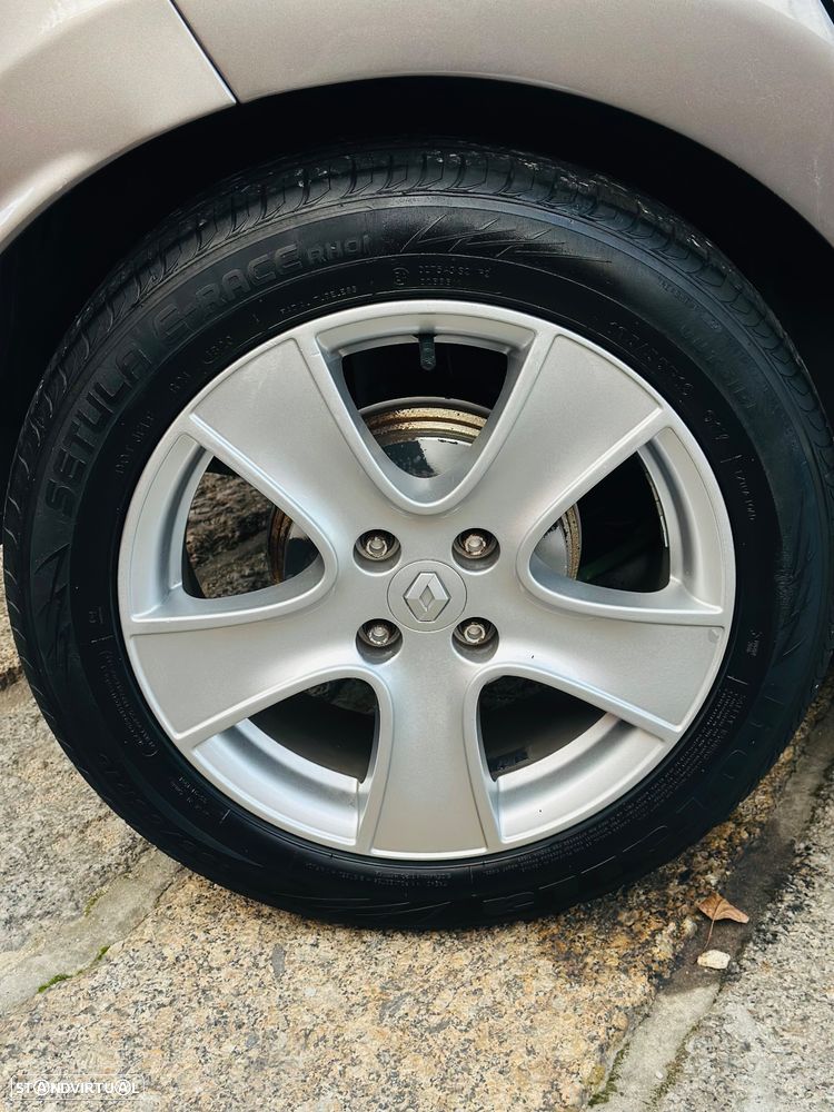 Renault Clio 0.9 TCE Confort - 3