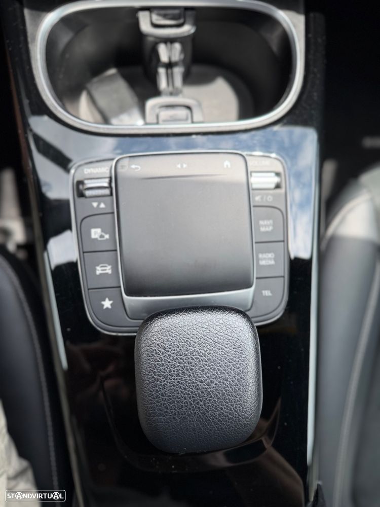 Mercedes-Benz A 250 - 16