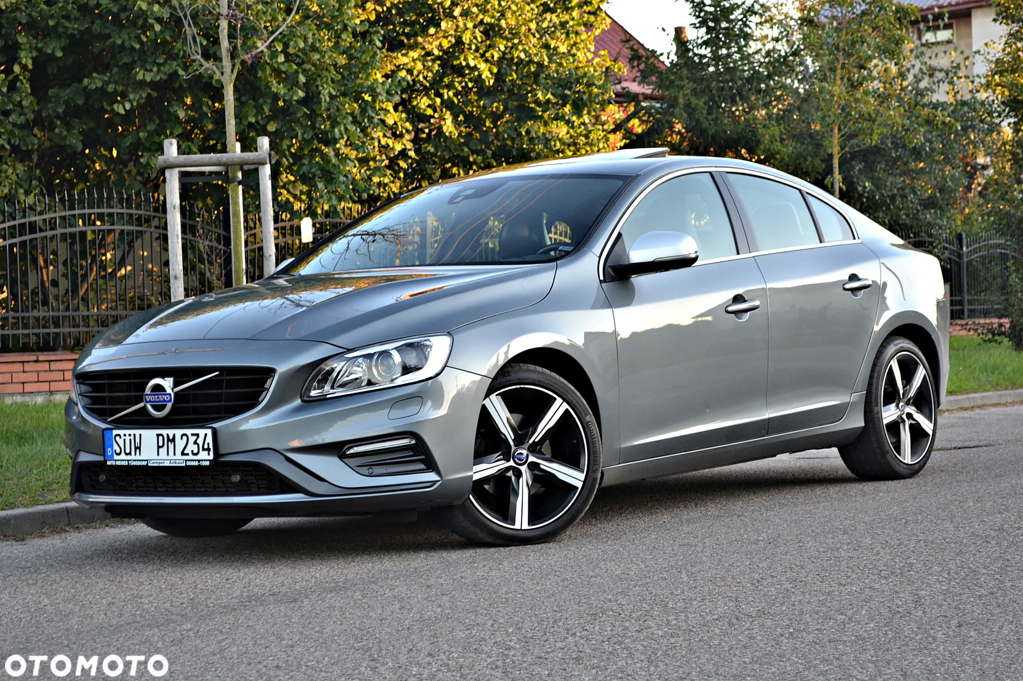 Volvo S60 D4 Geartronic RDesign - 3