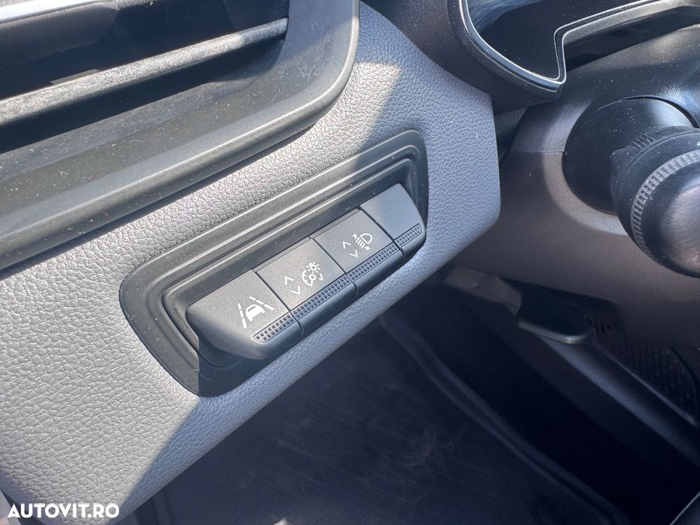 Renault Clio V 1.0 TCe Life - 12