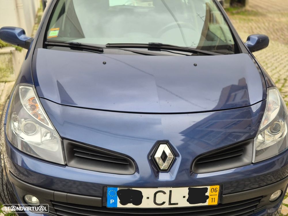 Renault Clio 1.2 16V Privilège - 1