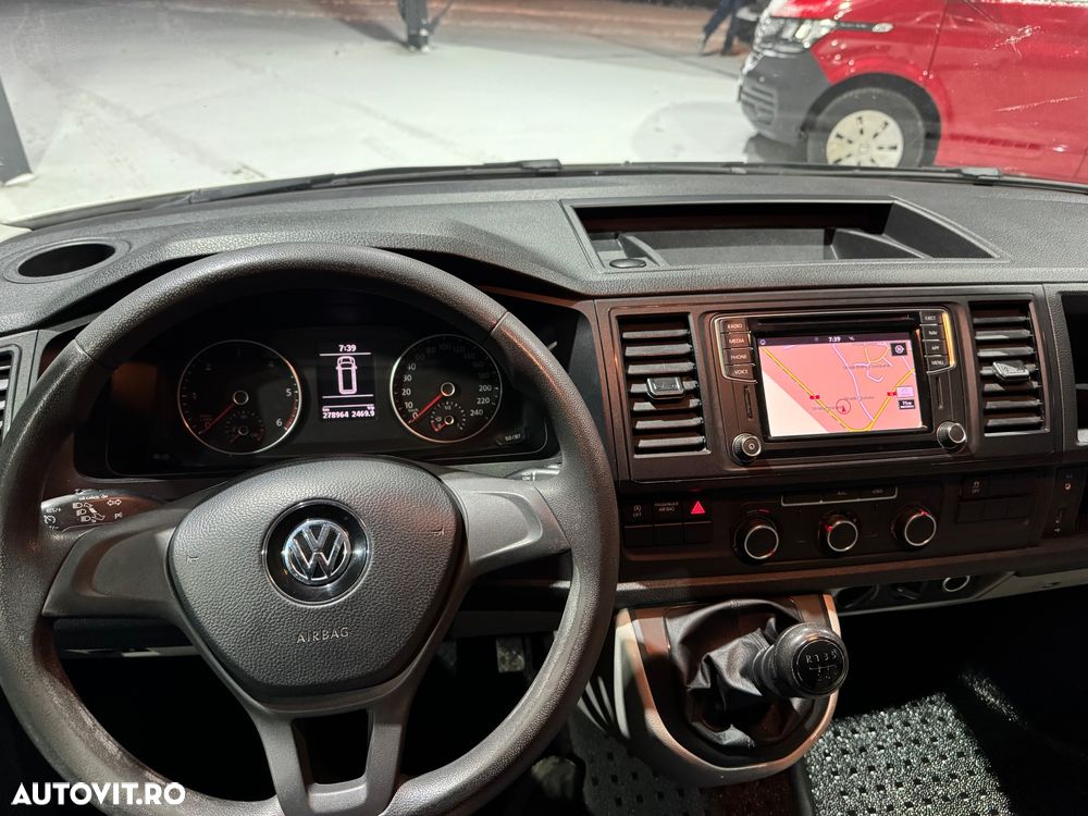 Volkswagen Transporter - 18