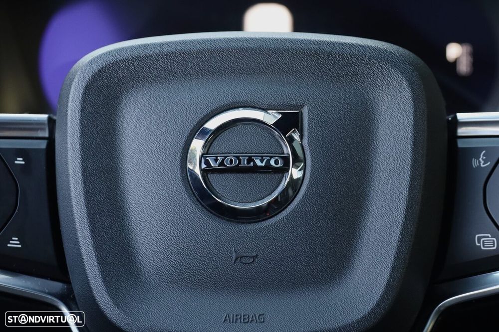 Volvo XC 40 Recharge Twin Pro - 23