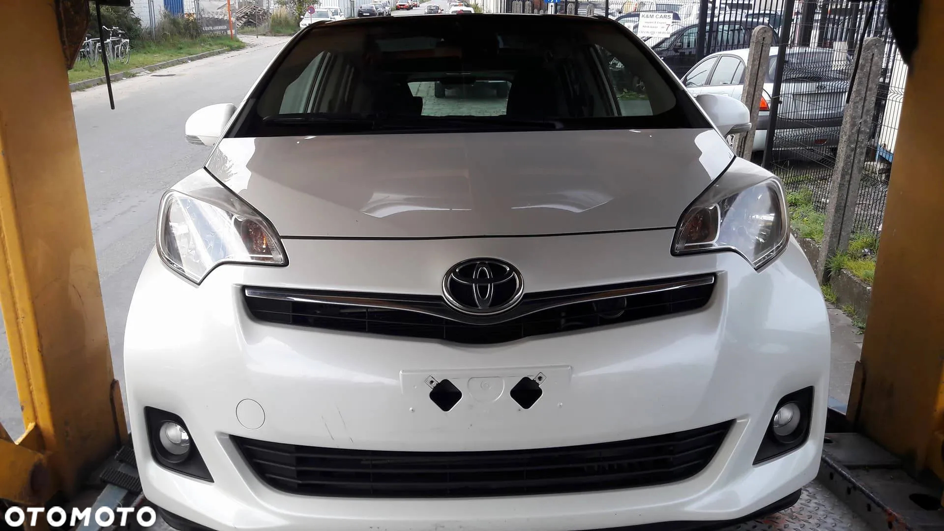 Toyota Verso S 1.4 D-4D Luna - 21