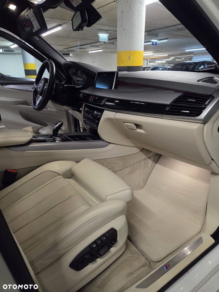 BMW X5 M M50d - 7