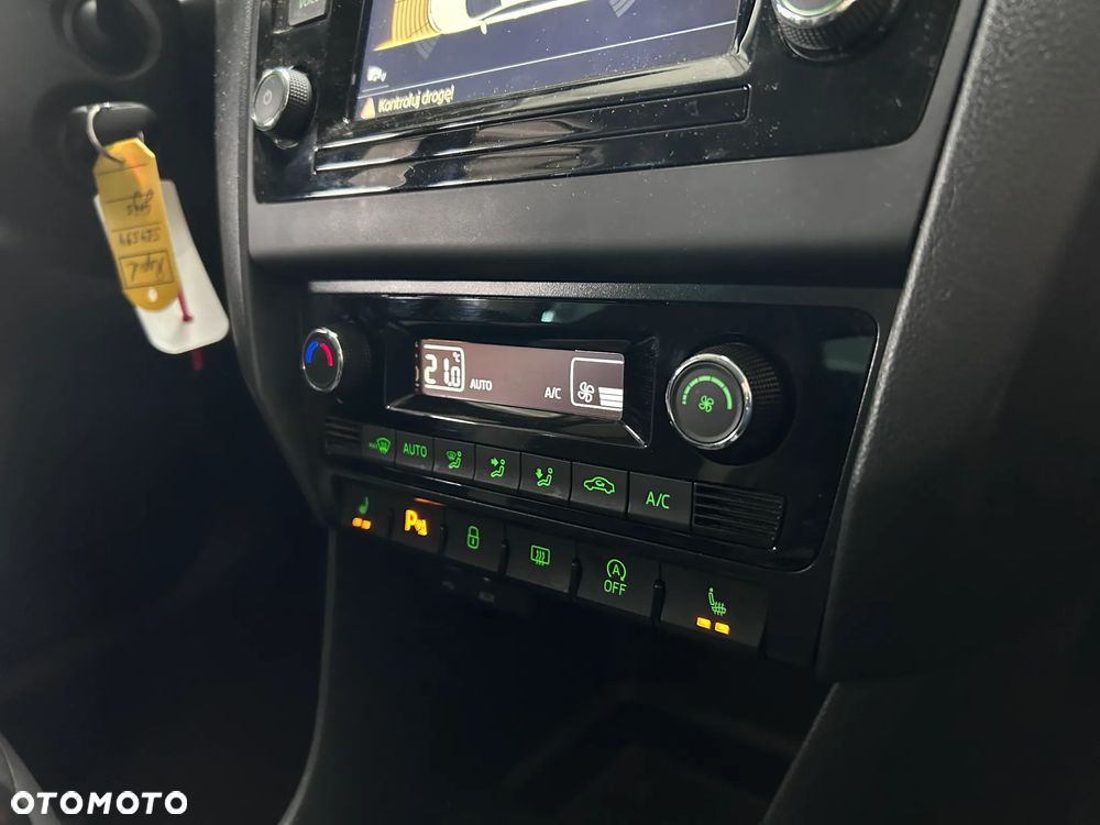 Skoda RAPID 1.0 TSI Style - 15