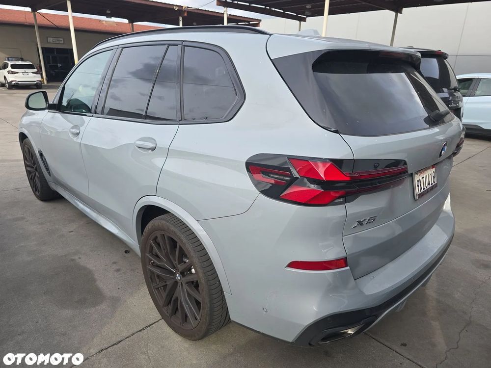 BMW X5 xDrive40i - 4