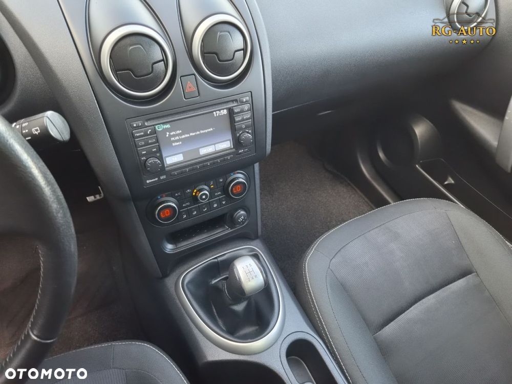 Nissan Qashqai+2 - 38